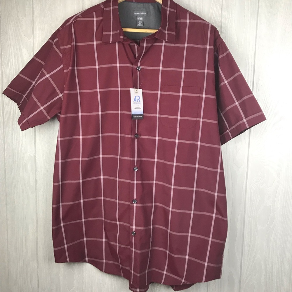 Van Heusen maroon check button down casual short sleeve shirt
